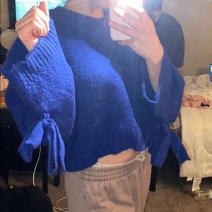 Cropped sweater
